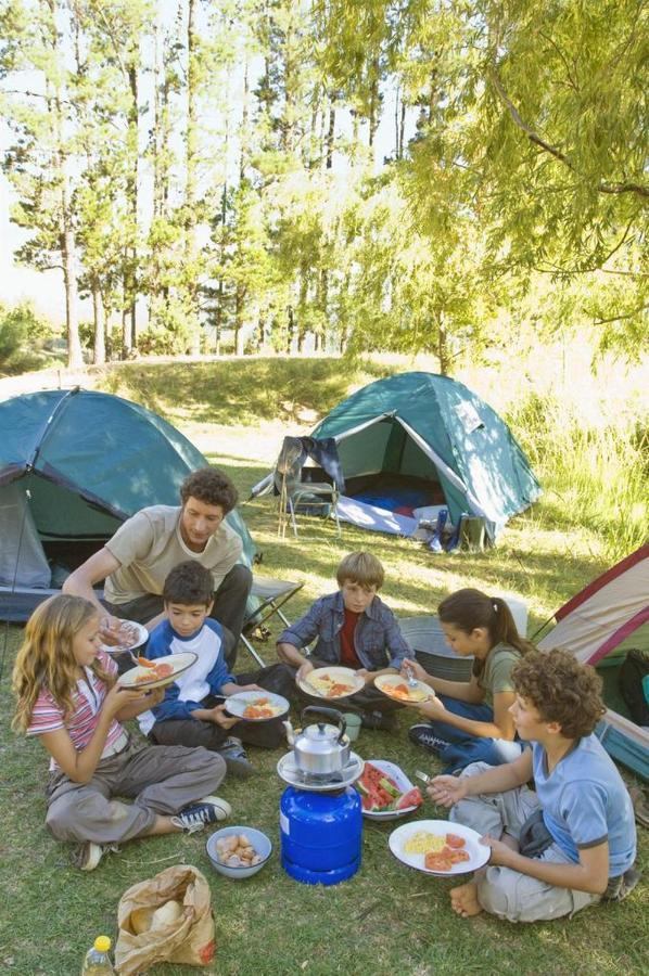 Hillside Bio Glamping *