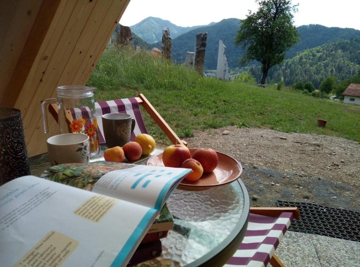 Hillside Bio Glamping *